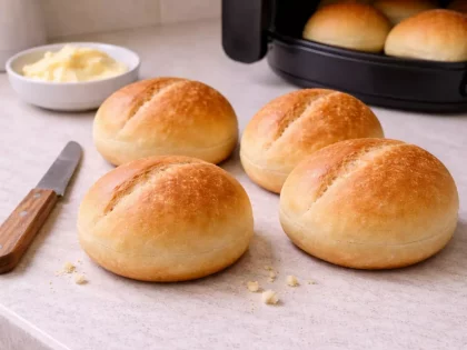 Bułki w Air Fryer – prosty przepis na puszyste domowe pieczywo
