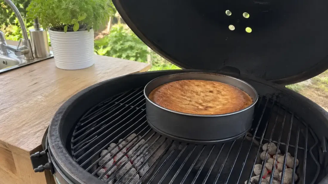 Ciasto z grilla – jak zrobić, żeby wyszło równe, dopieczone i nie przypaliło się od spodu?