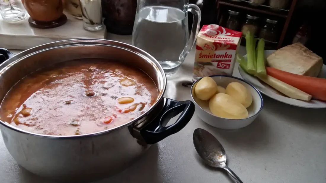 Jak uratować przesolone danie? Sprawdzone triki, które naprawdę działają